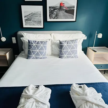 Vinhas Do Calhau Aparthotel Madalena (Azores)