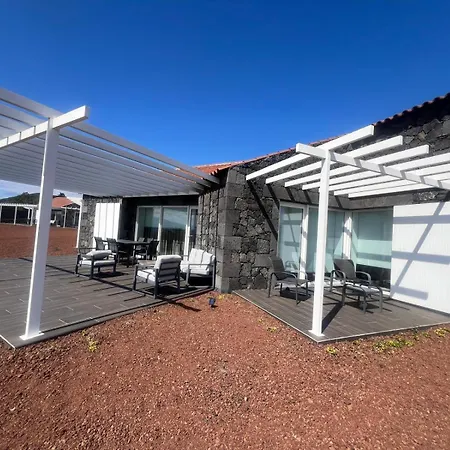 Vinhas Do Calhau Madalena (Azores)