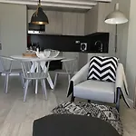 Aparthotel Vinhas Do Calhau 4*
