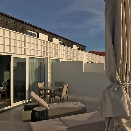 Vinhas Do Calhau 아파트호텔 4*