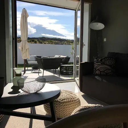 Vinhas Do Calhau Aparthotel 4*