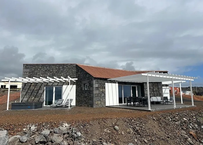 Vinhas Do Calhau Madalena (Azores)