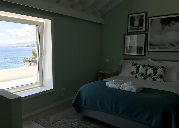 Vinhas Do Calhau 4* Madalena (Azores)